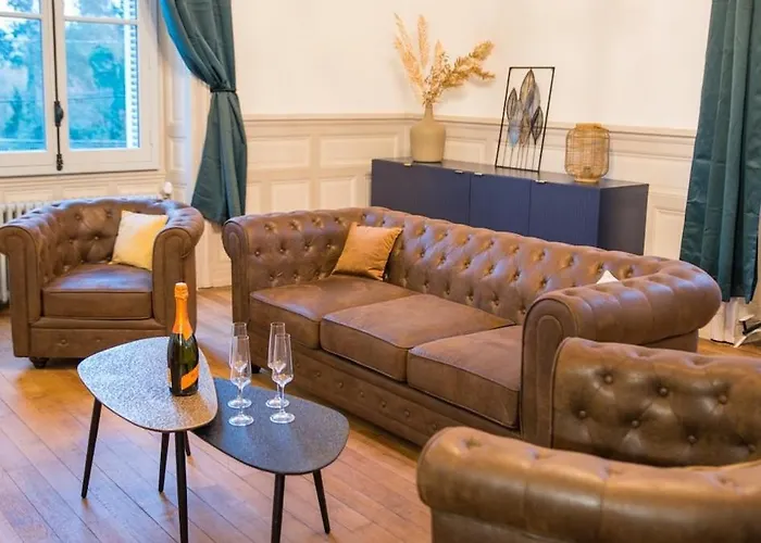 L'ecrin Du アパート アンジェ